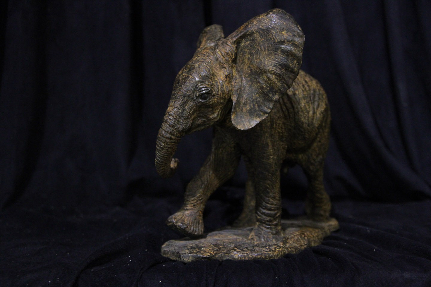 Elephant Archives – Murray Grant Bronzes